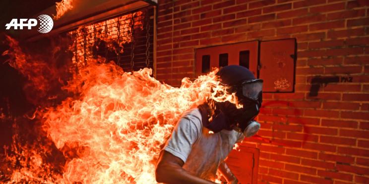 Le photographe AFP Ronaldo Schemidt à l’honneur lors de l’exposition 2018 du World Press Photo à Paris